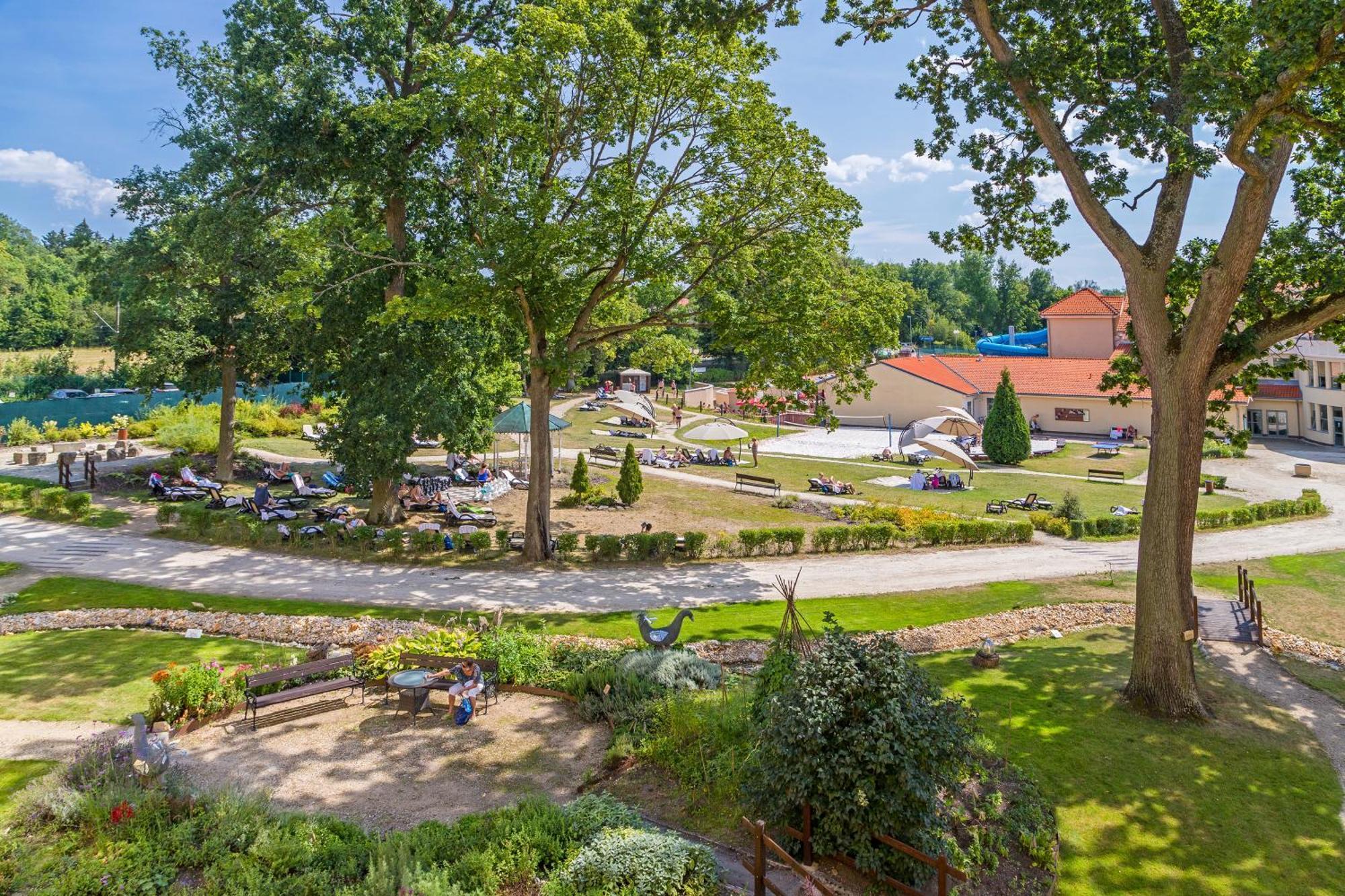 Spa Resort Pawlik-Aquaforum Frantiskovy Lazne Exterior foto