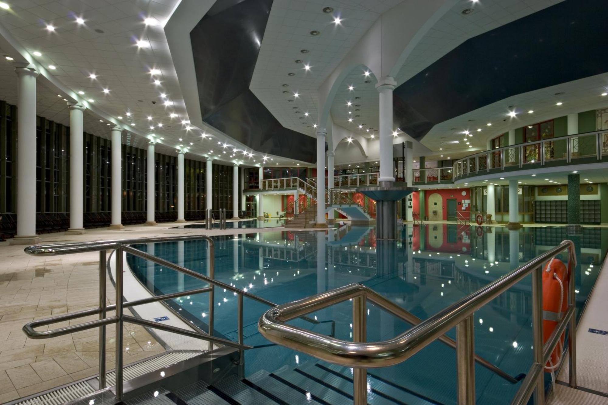 Spa Resort Pawlik-Aquaforum Frantiskovy Lazne Exterior foto
