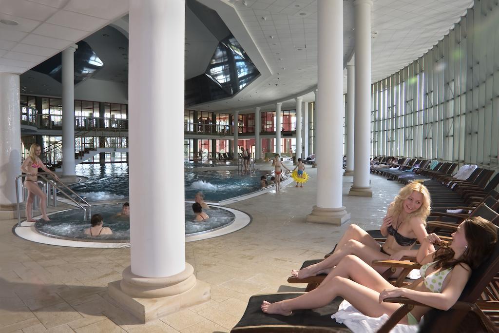 Spa Resort Pawlik-Aquaforum Frantiskovy Lazne Exterior foto