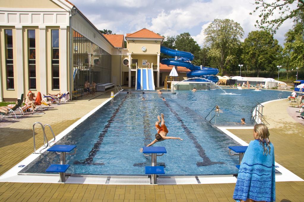 Spa Resort Pawlik-Aquaforum Frantiskovy Lazne Exterior foto
